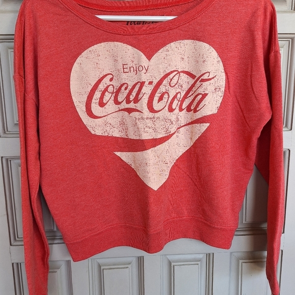 VTG 2011 Coca Cola Shirt SzXS Cropped Long Sleeves Banded Cuff/Hem/Collar Red - Picture 7 of 12